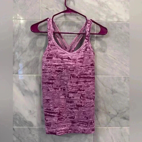 Athleta Womens Tank Top Purple Abstract Criss Cross Back Scoop Neck Stretch s - Picture 1 of 4